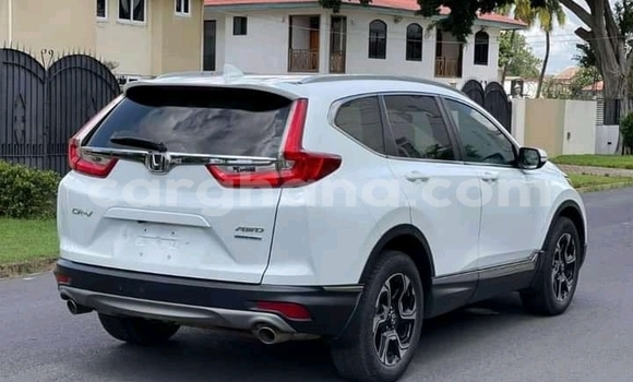 Sayi Na hannu Honda CR–V White Mota in Accra a Greater Accra Sayi Na hannu Honda CR–V White Mota in Accra a Greater Accra