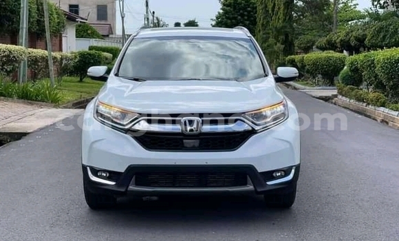 Sayi Na hannu Honda CR–V White Mota in Accra a Greater Accra Sayi Na hannu Honda CR–V White Mota in Accra a Greater Accra