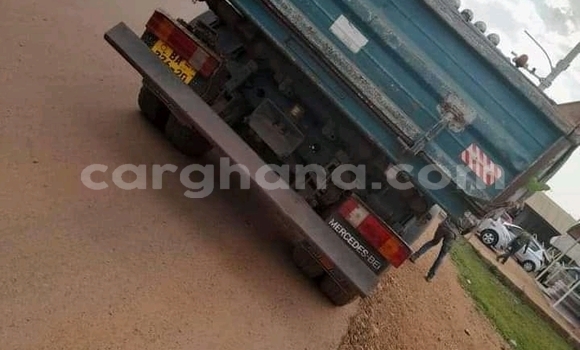 Sayi Na hannu Mercedes‒Benz Truck Sauran Babbar mota in Accra a Greater Accra Sayi Na hannu Mercedes‒Benz Truck Sauran Babbar mota in Accra a Greater Accra