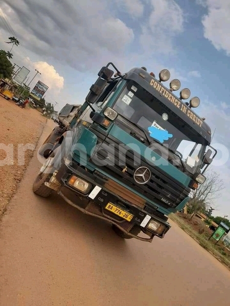 Big with watermark mercedes benz truck greater accra accra 38527