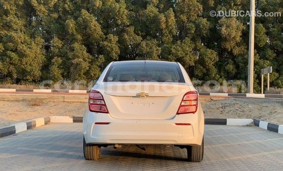 Ra Imported Chevrolet Aveo funfun Ọkọ̀ in Import - Dubai ni Ashanti Ra Imported Chevrolet Aveo funfun Ọkọ̀ in Import - Dubai ni Ashanti