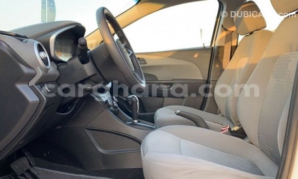 Ra Imported Chevrolet Aveo funfun Ọkọ̀ in Import - Dubai ni Ashanti Ra Imported Chevrolet Aveo funfun Ọkọ̀ in Import - Dubai ni Ashanti