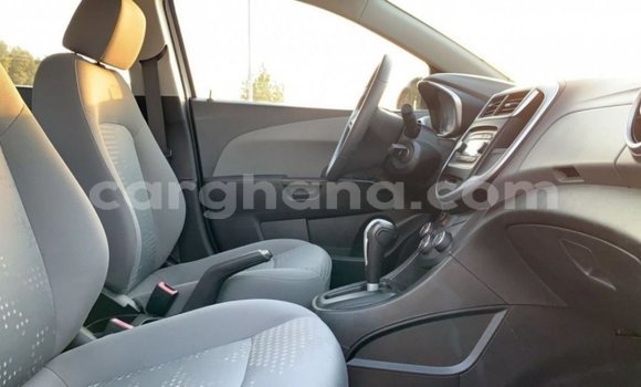 Ra Imported Chevrolet Aveo funfun Ọkọ̀ in Import - Dubai ni Ashanti Ra Imported Chevrolet Aveo funfun Ọkọ̀ in Import - Dubai ni Ashanti