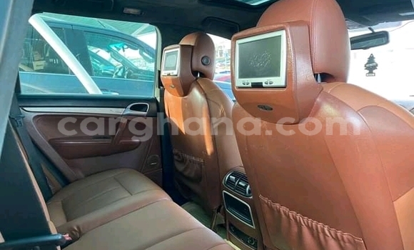 Buy Used Porsche Cayenne Red Car in Accra in Greater Accra Buy Used Porsche Cayenne Red Car in Accra in Greater Accra