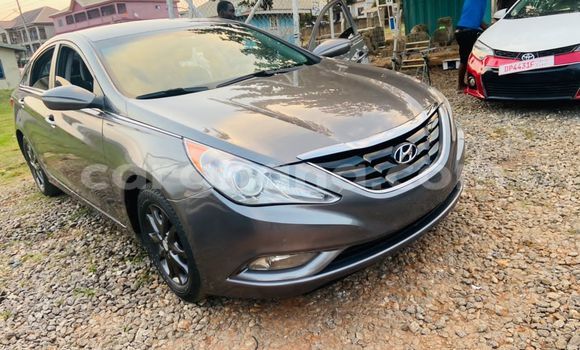 Sayi Imported Hyundai Sonata Azurfa Mota in Kumasi a Ashanti Sayi Imported Hyundai Sonata Azurfa Mota in Kumasi a Ashanti