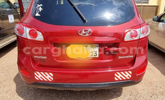 Sayi Na hannu Hyundai Santa Fe Red Mota in Accra a Greater Accra Sayi Na hannu Hyundai Santa Fe Red Mota in Accra a Greater Accra