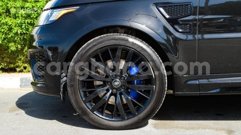 Big with watermark land rover range rover ashanti import dubai 38576