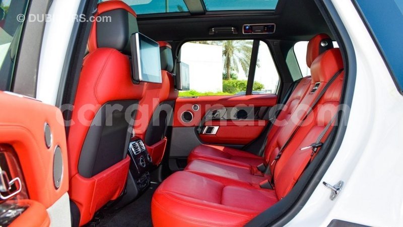 Big with watermark land rover range rover ashanti import dubai 38577