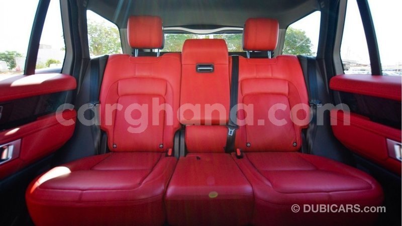 Big with watermark land rover range rover ashanti import dubai 38577