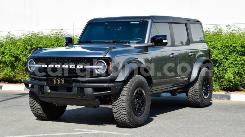 Big with watermark ford bronco ashanti import dubai 38580