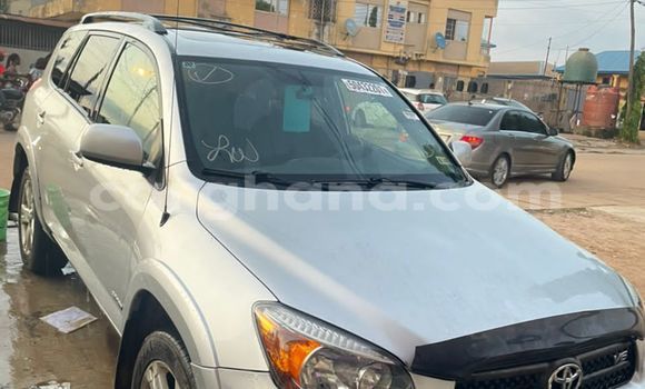 Ra Àlòkù Toyota RAV4 Silver Ọkọ̀ in Sekondi–Takoradi Metropolitan ni Oorun Ra Àlòkù Toyota RAV4 Silver Ọkọ̀ in Sekondi–Takoradi Metropolitan ni Oorun