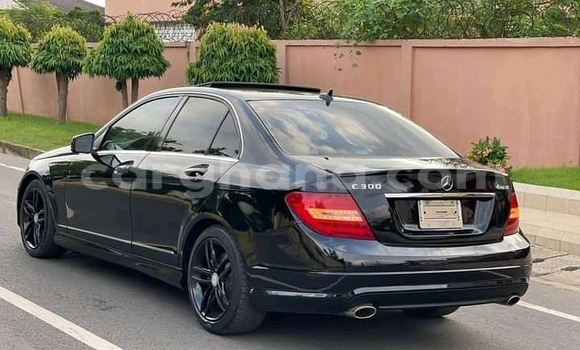 Sayi Na hannu Mercedes‒Benz 300–Series Sauran Mota in Accra a Greater Accra Sayi Na hannu Mercedes‒Benz 300–Series Sauran Mota in Accra a Greater Accra