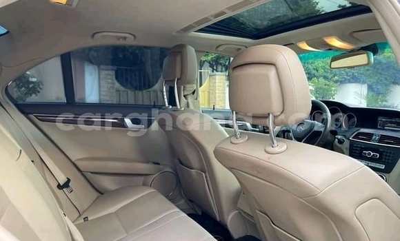 Sayi Na hannu Mercedes‒Benz 300–Series Sauran Mota in Accra a Greater Accra Sayi Na hannu Mercedes‒Benz 300–Series Sauran Mota in Accra a Greater Accra