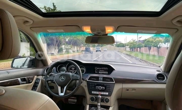 Sayi Na hannu Mercedes‒Benz 300–Series Sauran Mota in Accra a Greater Accra Sayi Na hannu Mercedes‒Benz 300–Series Sauran Mota in Accra a Greater Accra