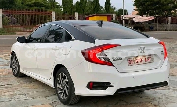 Buy Used Honda Civic White Car in Accra in Greater Accra Buy Used Honda Civic White Car in Accra in Greater Accra