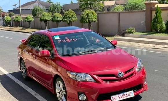 Sayi Na hannu Toyota Corolla Red Mota in Accra a Greater Accra Sayi Na hannu Toyota Corolla Red Mota in Accra a Greater Accra