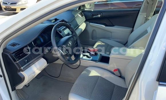 Buy Used Toyota Camry White Car in Bolgatanga in Upper East