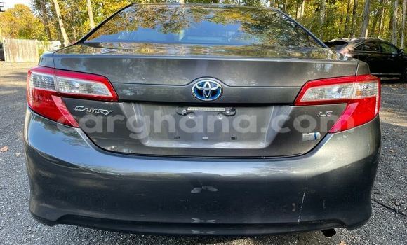 Sayi Na hannu Toyota Camry Black Mota in Girma a Upper East Sayi Na hannu Toyota Camry Black Mota in Girma a Upper East