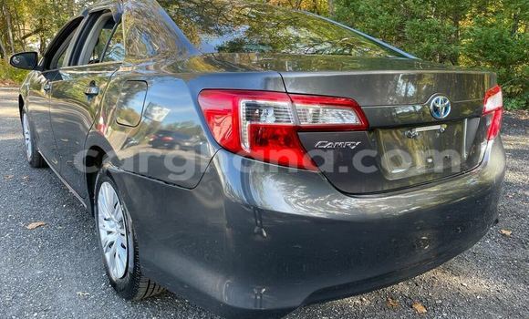 Sayi Na hannu Toyota Camry Black Mota in Girma a Upper East Sayi Na hannu Toyota Camry Black Mota in Girma a Upper East