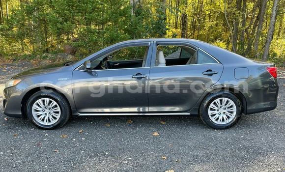 Sayi Na hannu Toyota Camry Black Mota in Girma a Upper East Sayi Na hannu Toyota Camry Black Mota in Girma a Upper East