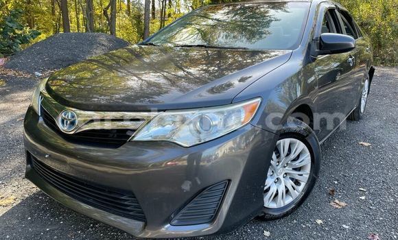 Sayi Na hannu Toyota Camry Black Mota in Girma a Upper East Sayi Na hannu Toyota Camry Black Mota in Girma a Upper East