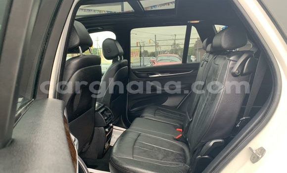 Sayi Na hannu BMW X5 White Mota in Girma a Upper East Sayi Na hannu BMW X5 White Mota in Girma a Upper East