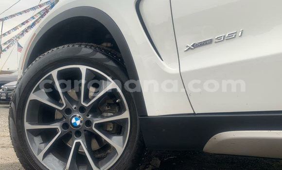 Sayi Na hannu BMW X5 White Mota in Girma a Upper East Sayi Na hannu BMW X5 White Mota in Girma a Upper East