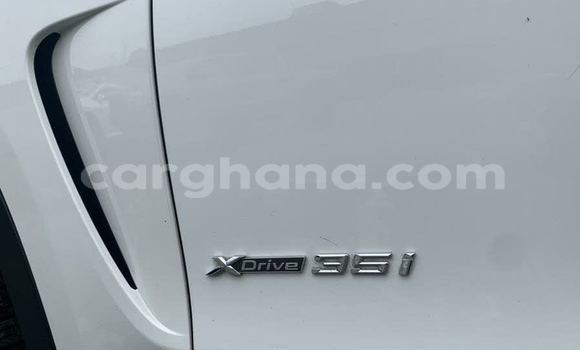 Sayi Na hannu BMW X5 White Mota in Girma a Upper East Sayi Na hannu BMW X5 White Mota in Girma a Upper East