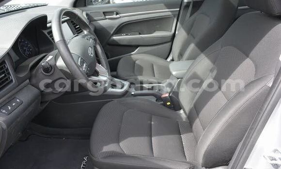 Sayi Na hannu Hyundai Elantra Sauran Mota in Girma a Upper East Sayi Na hannu Hyundai Elantra Sauran Mota in Girma a Upper East