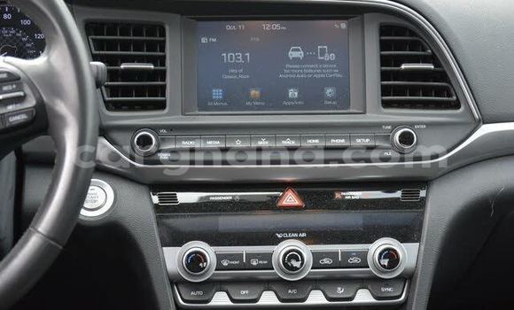 Sayi Na hannu Hyundai Elantra Sauran Mota in Girma a Upper East Sayi Na hannu Hyundai Elantra Sauran Mota in Girma a Upper East