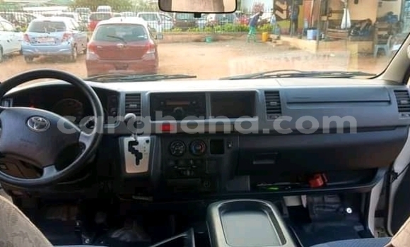 Ra Àlòkù Toyota Hiace Miiran Ọkọ̀ in Accra ni Greater Accra Ra Àlòkù Toyota Hiace Miiran Ọkọ̀ in Accra ni Greater Accra