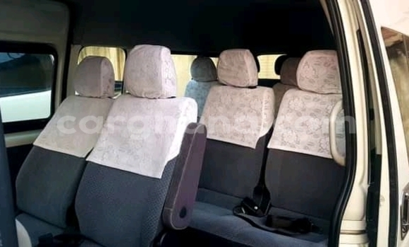 Ra Àlòkù Toyota Hiace Miiran Ọkọ̀ in Accra ni Greater Accra Ra Àlòkù Toyota Hiace Miiran Ọkọ̀ in Accra ni Greater Accra