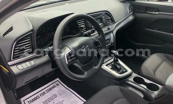 Sayi Na hannu Hyundai Elantra Sauran Mota in Girma a Upper East Sayi Na hannu Hyundai Elantra Sauran Mota in Girma a Upper East