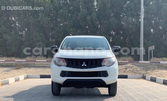 Ra Imported Mitsubishi L200 funfun Ọkọ̀ in Import - Dubai ni Ashanti Ra Imported Mitsubishi L200 funfun Ọkọ̀ in Import - Dubai ni Ashanti