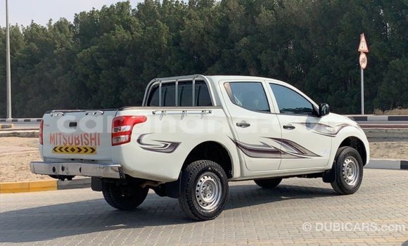 Ra Imported Mitsubishi L200 funfun Ọkọ̀ in Import - Dubai ni Ashanti Ra Imported Mitsubishi L200 funfun Ọkọ̀ in Import - Dubai ni Ashanti