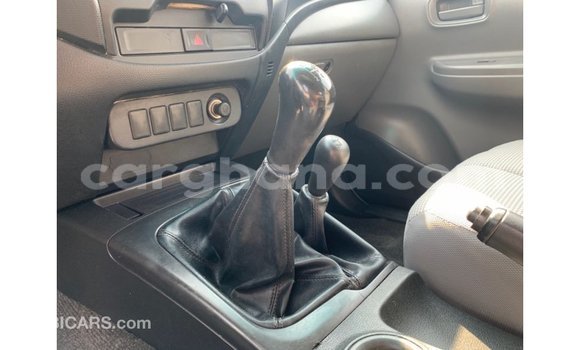 Ra Imported Mitsubishi L200 funfun Ọkọ̀ in Import - Dubai ni Ashanti Ra Imported Mitsubishi L200 funfun Ọkọ̀ in Import - Dubai ni Ashanti