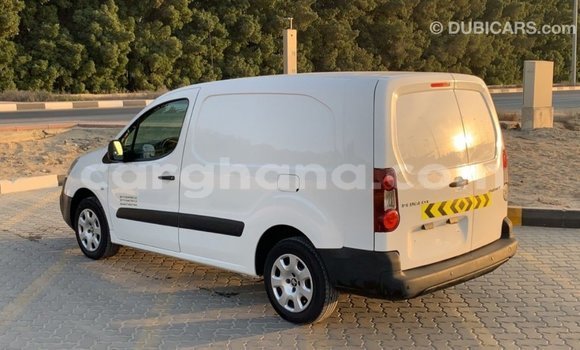 Ra Imported Peugeot Partner funfun Ọkọ̀ in Import - Dubai ni Ashanti Ra Imported Peugeot Partner funfun Ọkọ̀ in Import - Dubai ni Ashanti