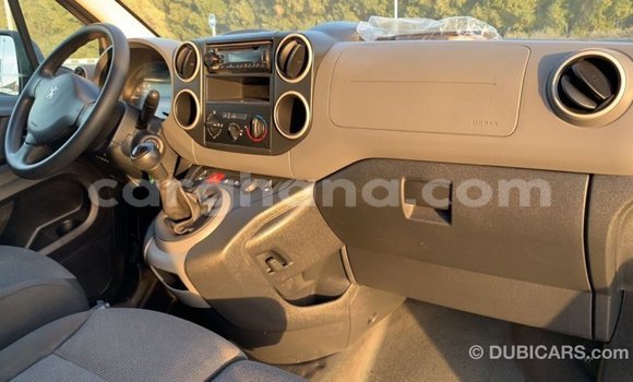 Ra Imported Peugeot Partner funfun Ọkọ̀ in Import - Dubai ni Ashanti Ra Imported Peugeot Partner funfun Ọkọ̀ in Import - Dubai ni Ashanti
