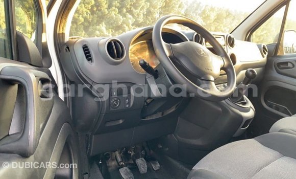 Ra Imported Peugeot Partner funfun Ọkọ̀ in Import - Dubai ni Ashanti Ra Imported Peugeot Partner funfun Ọkọ̀ in Import - Dubai ni Ashanti