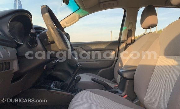Sayi Imported Mitsubishi L200 White Mota in Import - Dubai a Ashanti Sayi Imported Mitsubishi L200 White Mota in Import - Dubai a Ashanti