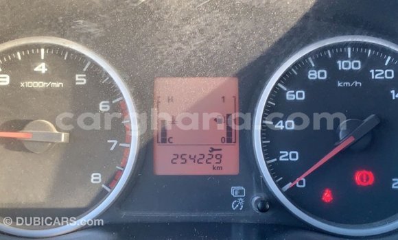 Sayi Imported Mitsubishi L200 White Mota in Import - Dubai a Ashanti Sayi Imported Mitsubishi L200 White Mota in Import - Dubai a Ashanti