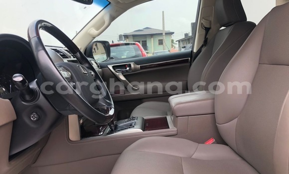 Ra Àlòkù Lexus GX funfun Ọkọ̀ in Tema ni Greater Accra Ra Àlòkù Lexus GX funfun Ọkọ̀ in Tema ni Greater Accra