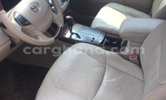 Sayi Na hannu Toyota Avalon Black Mota in Tema a Greater Accra Sayi Na hannu Toyota Avalon Black Mota in Tema a Greater Accra