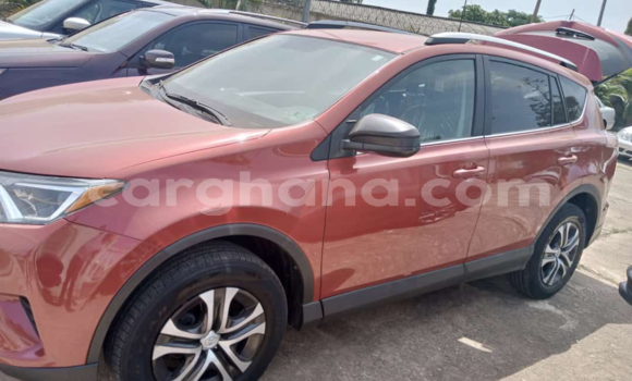Sayi Na hannu Toyota RAV4 Brown Mota in Tema a Greater Accra Sayi Na hannu Toyota RAV4 Brown Mota in Tema a Greater Accra