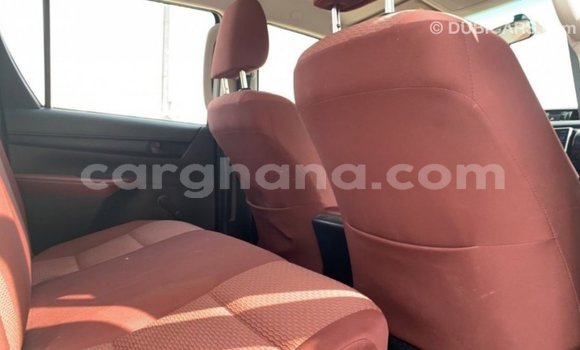 Ra Imported Toyota Hilux funfun Ọkọ̀ in Import - Dubai ni Ashanti Ra Imported Toyota Hilux funfun Ọkọ̀ in Import - Dubai ni Ashanti
