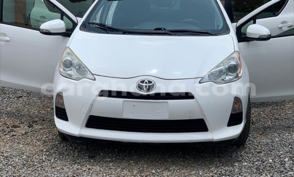 Buy New Toyota Prius c White Car in Nungua in Greater Accra Buy New Toyota Prius c White Car in Nungua in Greater Accra
