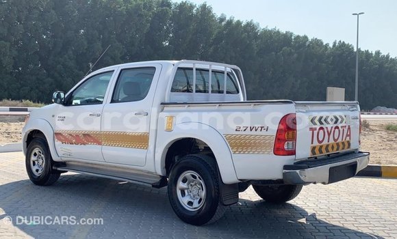 Ra Imported Toyota Hilux funfun Ọkọ̀ in Import - Dubai ni Ashanti Ra Imported Toyota Hilux funfun Ọkọ̀ in Import - Dubai ni Ashanti