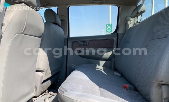 Ra Imported Toyota Hilux funfun Ọkọ̀ in Import - Dubai ni Ashanti Ra Imported Toyota Hilux funfun Ọkọ̀ in Import - Dubai ni Ashanti