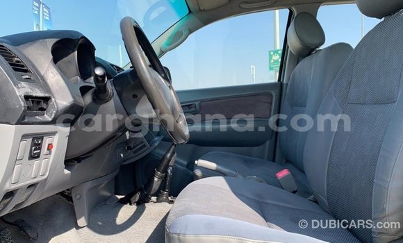 Ra Imported Toyota Hilux funfun Ọkọ̀ in Import - Dubai ni Ashanti Ra Imported Toyota Hilux funfun Ọkọ̀ in Import - Dubai ni Ashanti