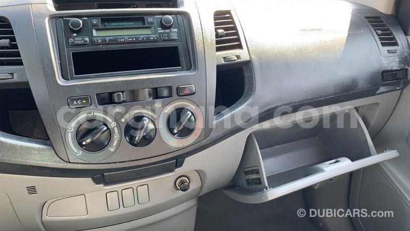 Big with watermark toyota hilux ashanti import dubai 38698